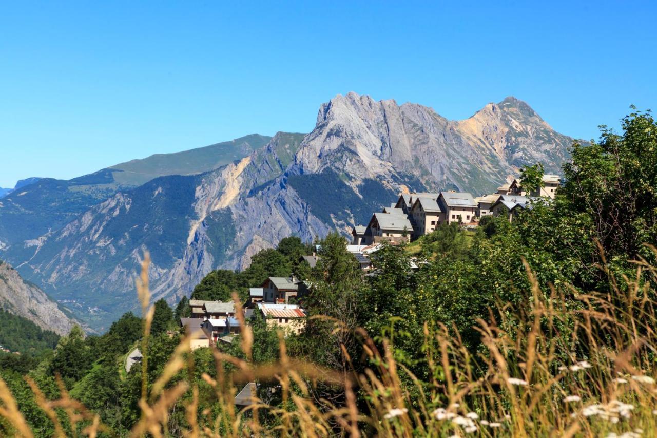 Village Vacances De Valmeinier "Les Angeliers" Bagian luar foto