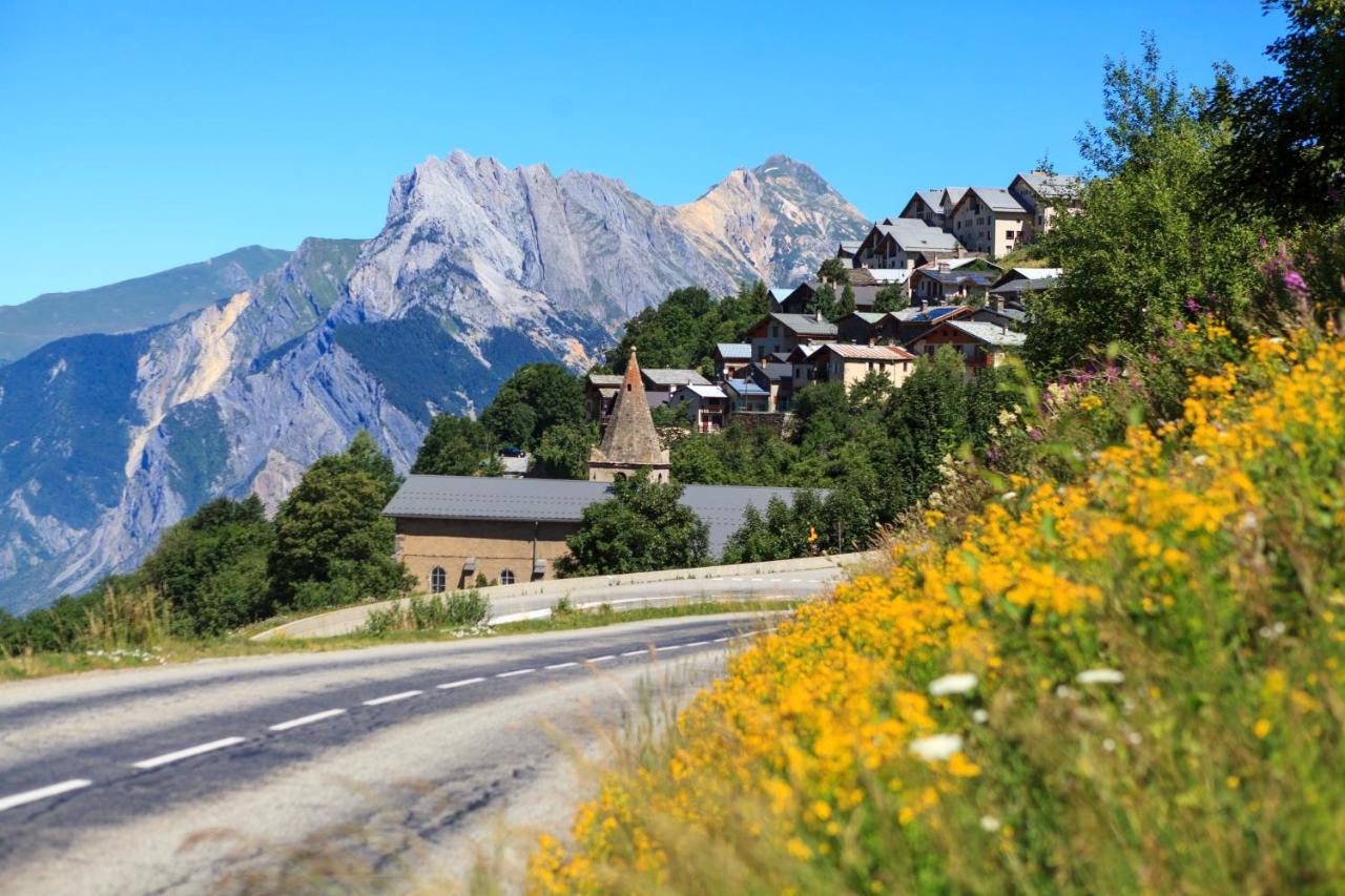 Village Vacances De Valmeinier "Les Angeliers" Bagian luar foto